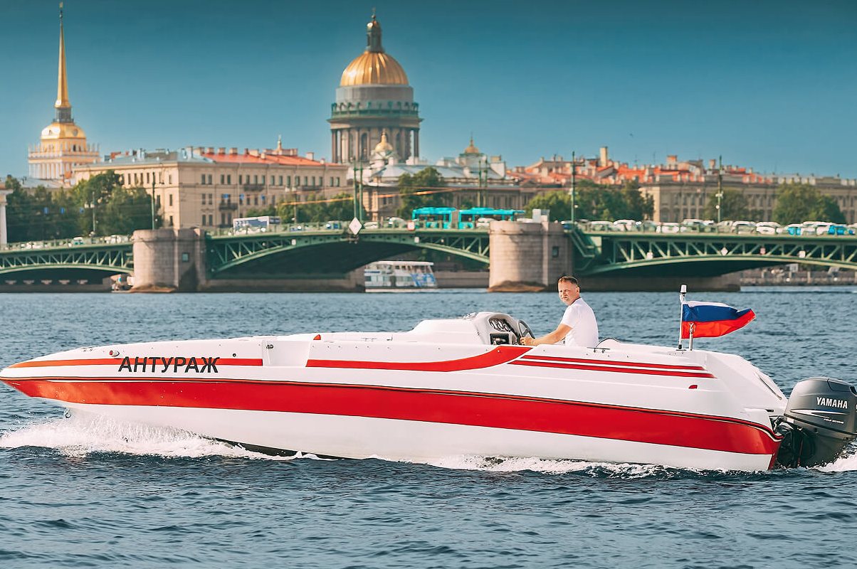 Прогулка по рекам на катере «Антураж»