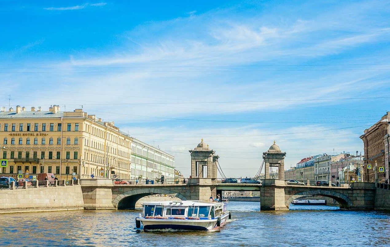 Теплоход «Аполлон» у причала — прокат в СПб — фото 14