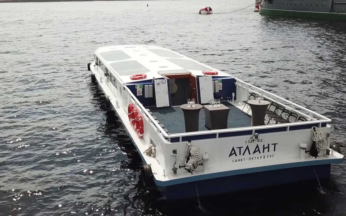 Теплоход Атлант