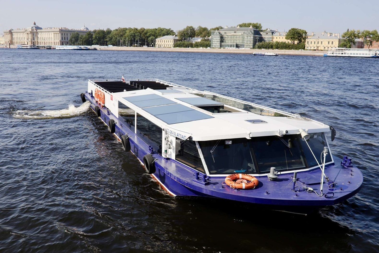 Теплоход Атлас