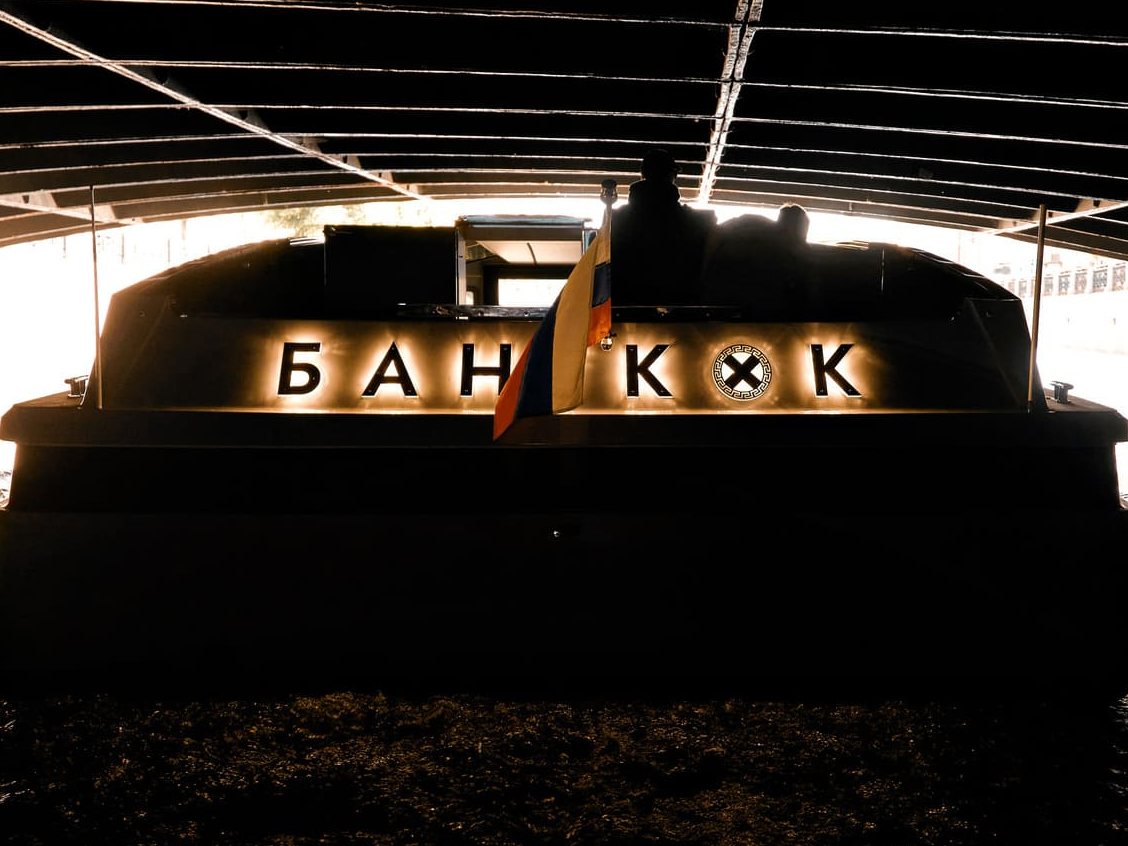 Снять катер «Бангкок» на час в Санкт-Петербурге — фото 15