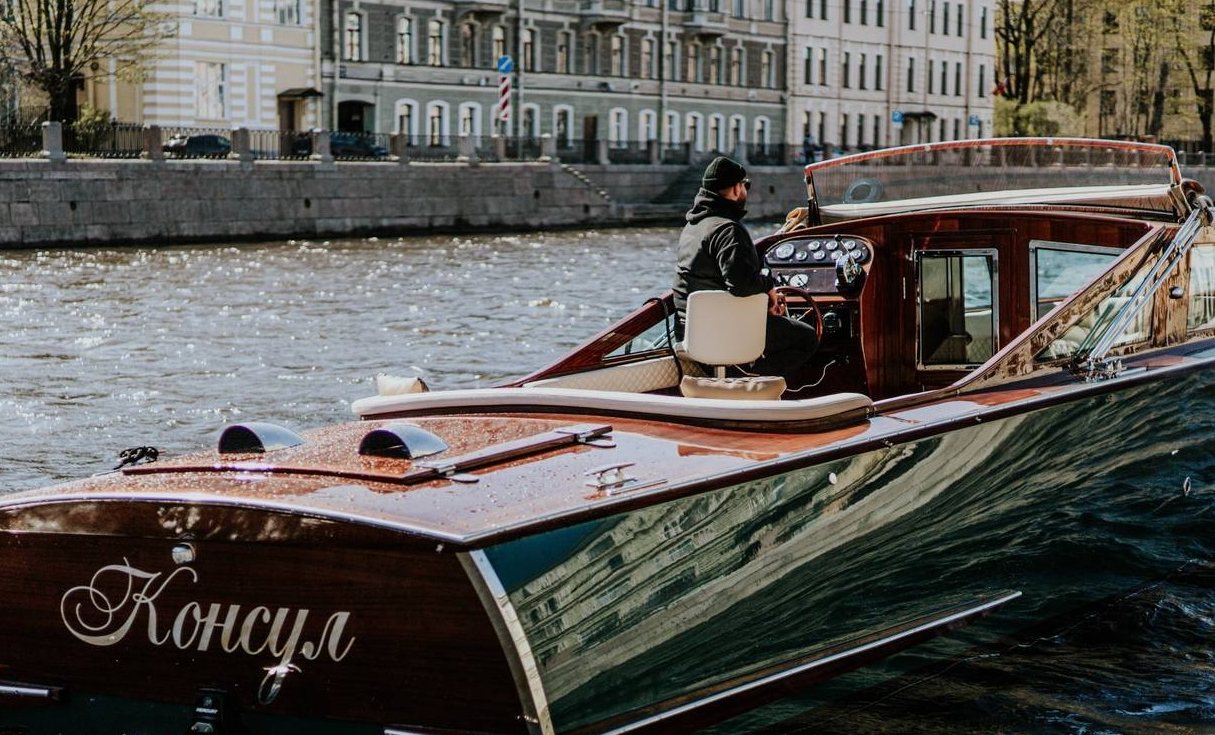 Прокат катера «Консул» в Петербурге — водная прогулка — фото 13