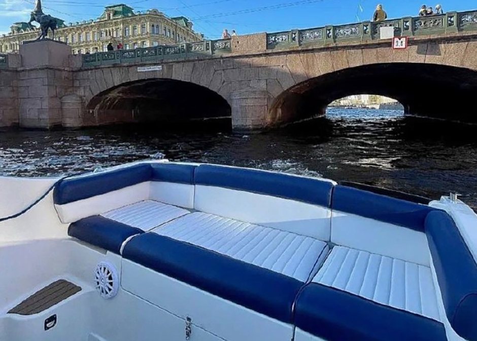 Прогулка по рекам на катере «Фиеста»