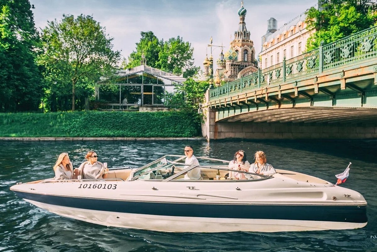 Прогулка по рекам на катере «Фотон»