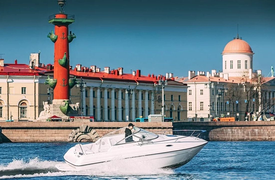Катер «Фридом» — фото борта, аренда без посредников