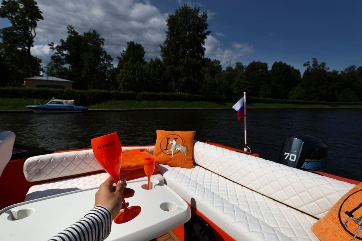 Прокат катера «Эрмес» в Петербурге — водная прогулка — фото 13