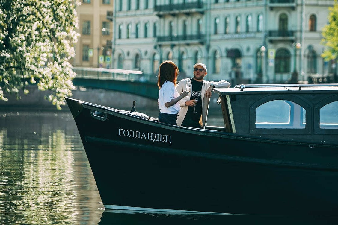 Катер «Голландец» у причала — прокат в СПб — фото 14
