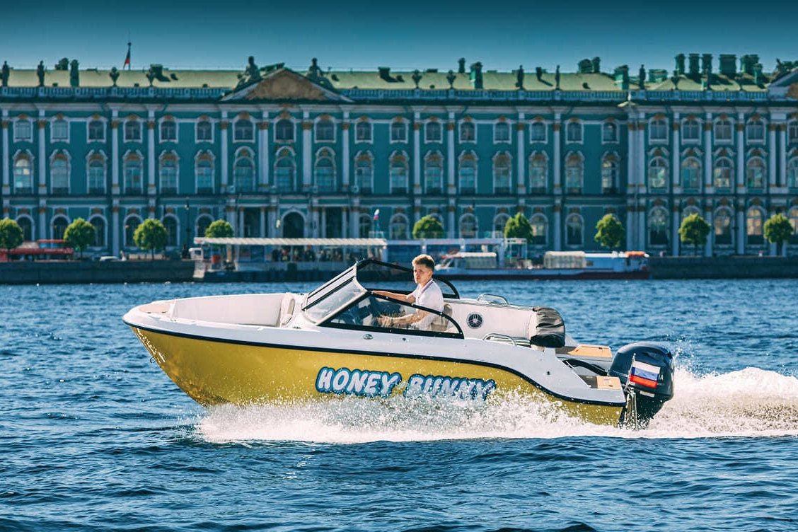 Прокат катера «Хани Банни / Honey Bunny» в Петербурге — водная прогулка — фото 13