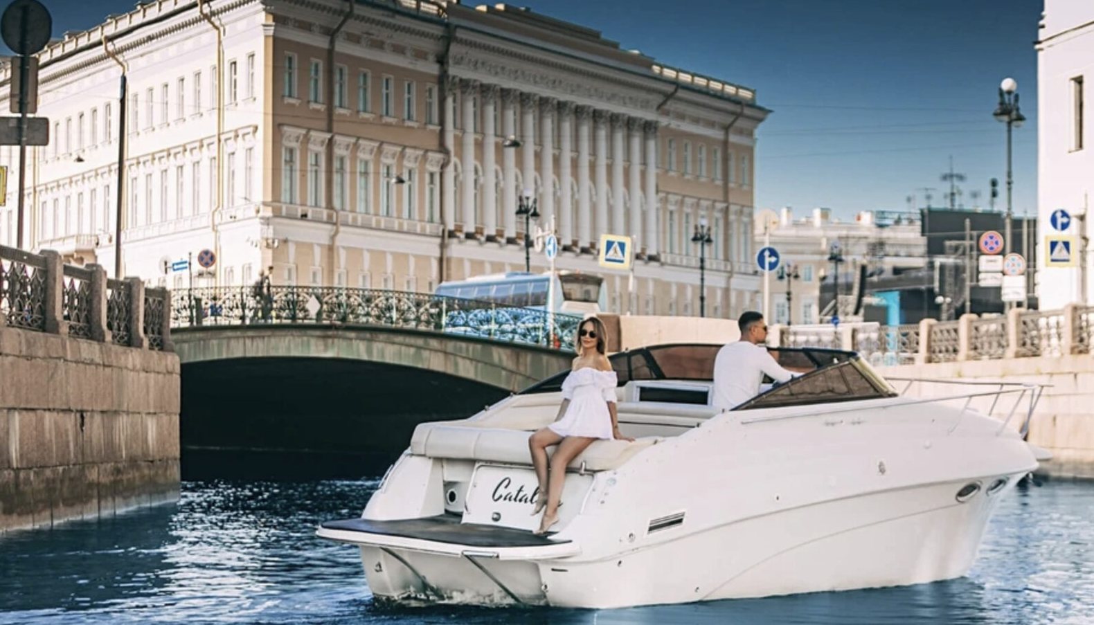 Снять катер «Каталина» на час в Санкт-Петербурге