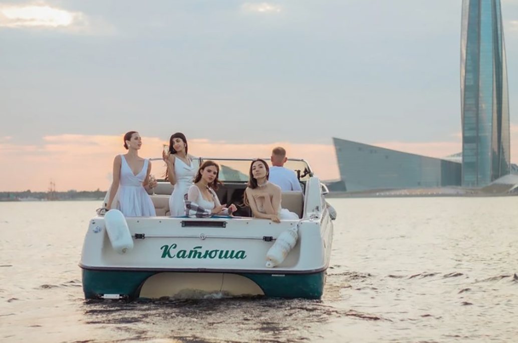 Водная экскурсия на катере «Катюша» — Северная Венеция