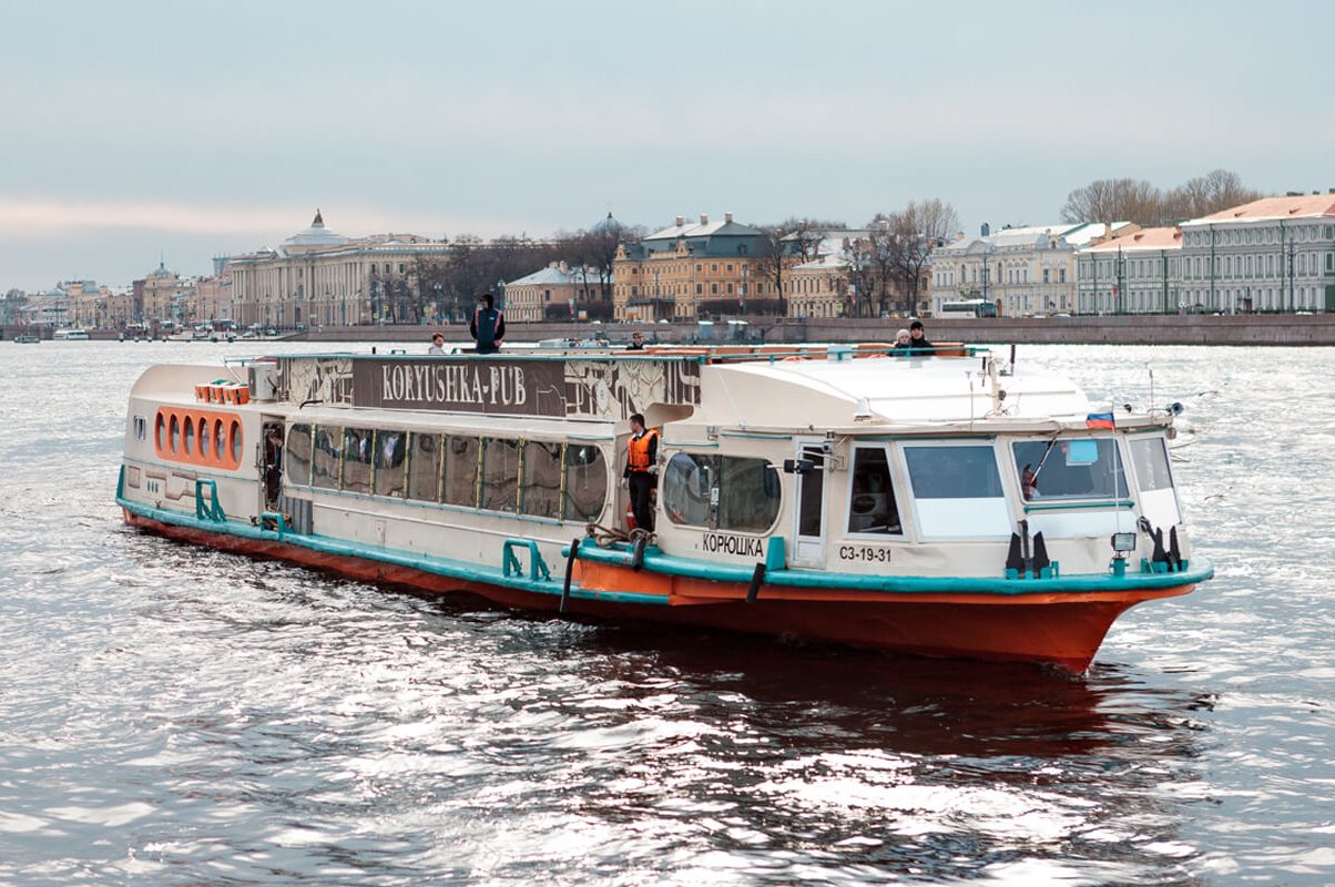 Теплоход Корюшка