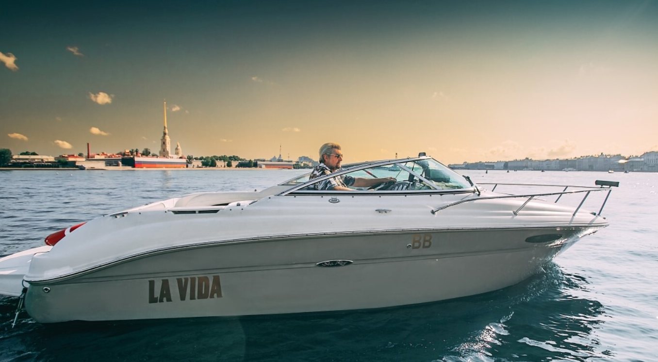 Прокат катера «Ла Вида / La Vida» в Петербурге — водная прогулка — фото 13