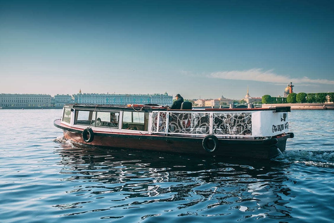 Снять теплоход «Ладога» на час в Санкт-Петербурге — фото 15