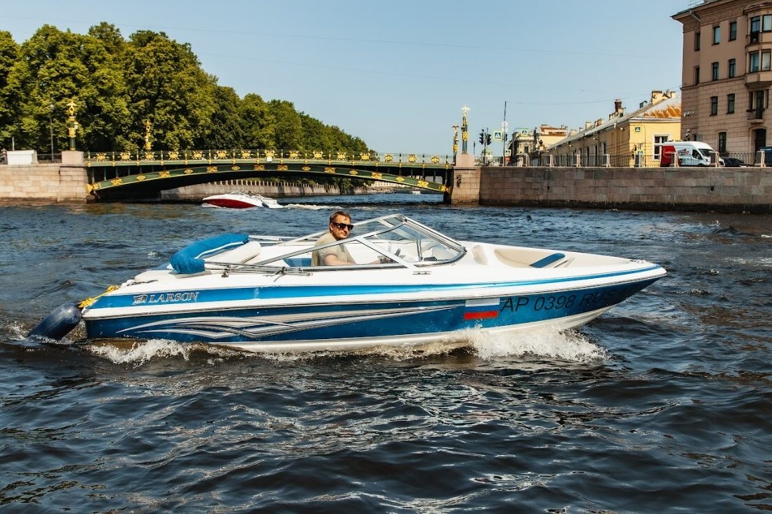 Прокат катера «Ларсон» в Петербурге — водная прогулка — фото 13