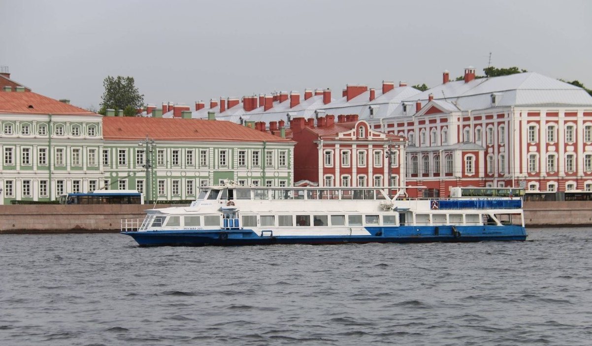 Теплоход «