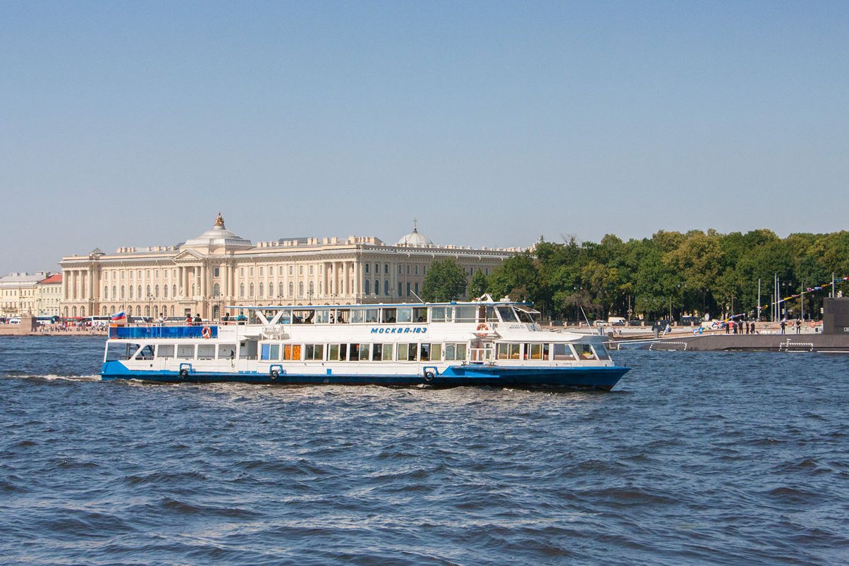 Снять теплоход «Москва 183» на час в Санкт-Петербурге — фото 15