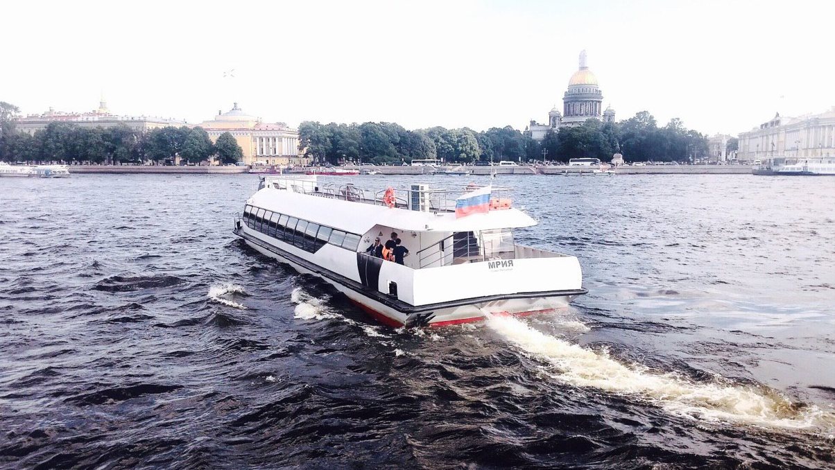 Теплоход «Мрия» у причала — прокат в СПб — фото 14