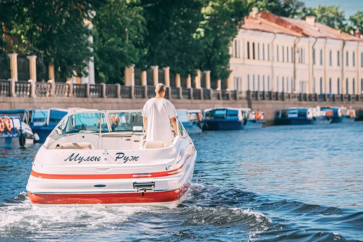 Прокат катера «Мулен Руж» в Петербурге — водная прогулка — фото 13