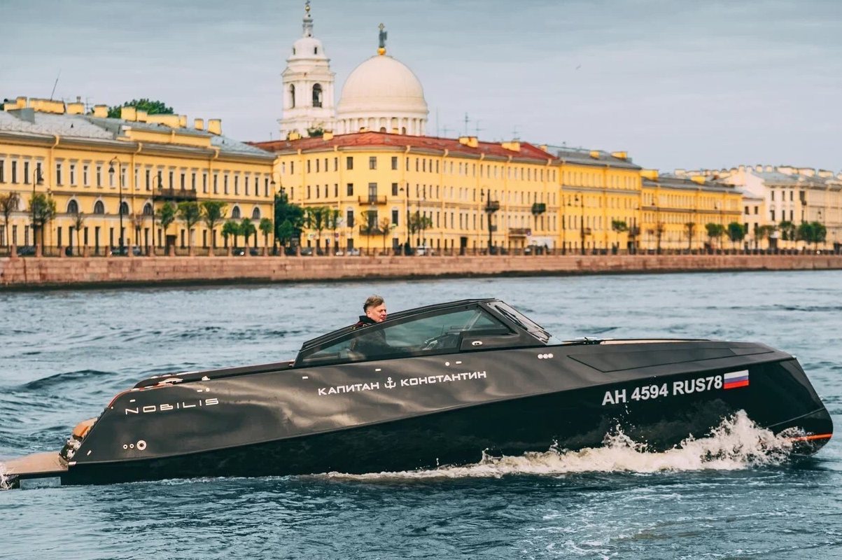 Катер «Nobilis 858 