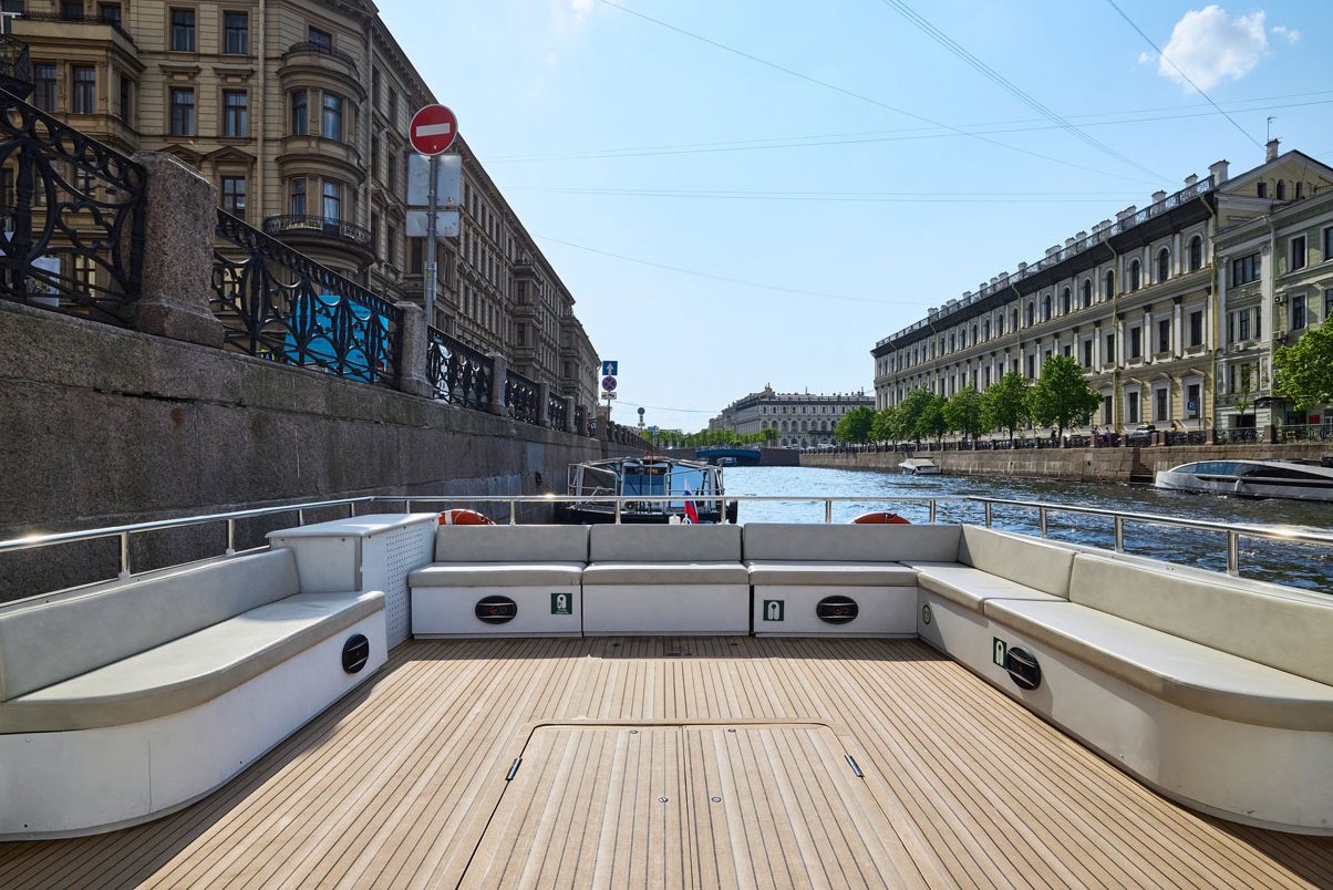 Прокат теплохода «Нота» в Петербурге — водная прогулка — фото 13