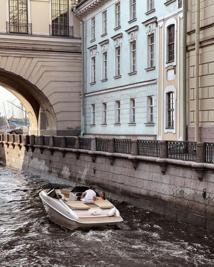 Снять катер «Пионер» на час в Санкт-Петербурге — фото 15