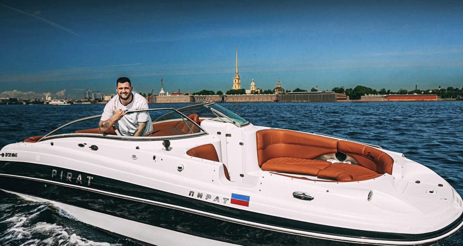 Прогулка по рекам на катере «Пират»