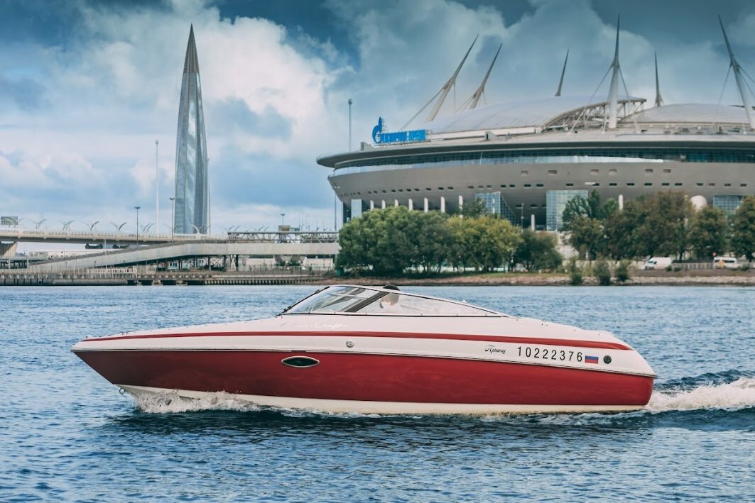 Прогулка по рекам на катере «Принц»