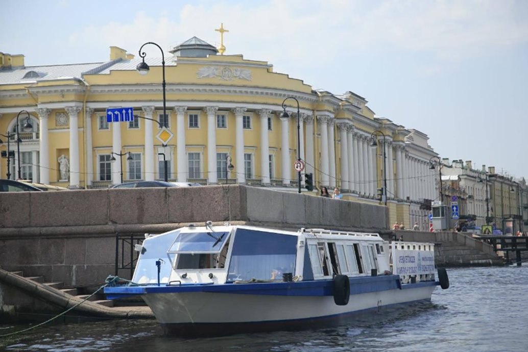 Теплоход «Сания» — фото борта, аренда без посредников