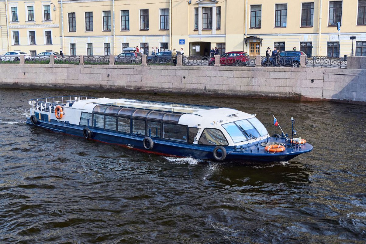 Теплоход Соната