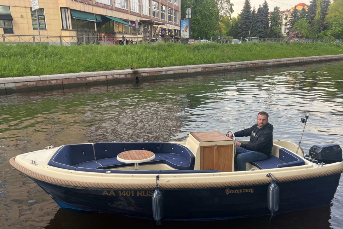 Прогулка по рекам на катере «Венецианец»